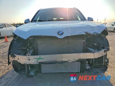 Piąte zdjęcie samochodu w środku: 2024 BMW X1 XDRIVE28I VIN:WBX73EF02R5Z29636 - miniatura