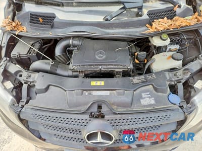 Zdjęcie 12 z 13 samochodu: 2018 MERCEDES-BENZ METRIS VIN:WD4PG2EE6J3348949 - miniatura