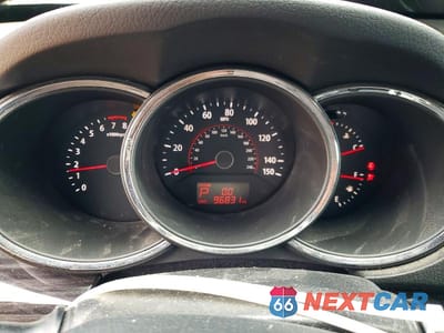 Zdjęcie 9 z 12 samochodu: 2011 KIA SORENTO LX VIN:5XYKTDA21BG078016 - miniatura