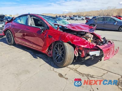 Czwarte zdjęcie samochodu z boku: 2025 TESLA MODEL 3 VIN:5YJ3E1EB6SF009434 - miniatura