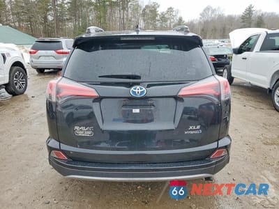 Zdjęcie 6 z 13 samochodu: 2017 TOYOTA RAV4 HYBRID XLE VIN:JTMRJREV4HD127965 - miniatura