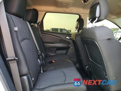 Zdjęcie 11 z 13 samochodu: 2020 DODGE JOURNEY SE VIN:3C4PDCAB8LT254034 - miniatura