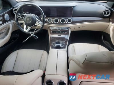 Zdjęcie 8 z 11 samochodu: 2020 MERCEDES-BENZ E 350 VIN:WDDZF8DB8LA705150 - miniatura