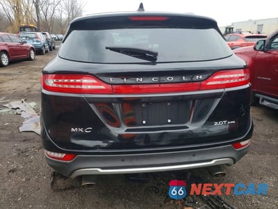 Zdjęcie 6 z 11 samochodu: 2017 LINCOLN MKC RESERVE VIN:5LMCJ3D9XHUL35199 - miniatura