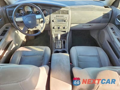 Zdjęcie 8 z 11 samochodu: 2007 DODGE CHARGER SE VIN:2B3KA43G47H741717 - miniatura