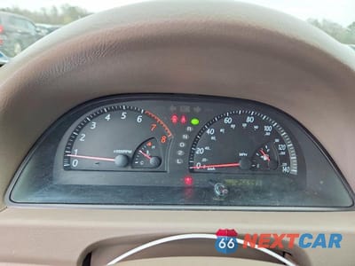 Zdjęcie 9 z 12 samochodu: 2004 TOYOTA CAMRY LE VIN:4T1BE32K54U790948 - miniatura