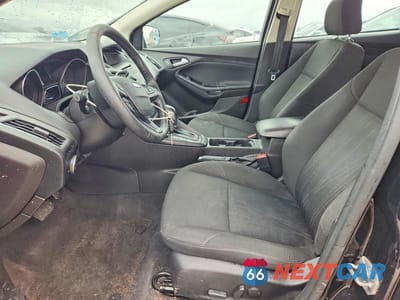 Zdjęcie 7 z 12 samochodu: 2016 FORD FOCUS SE VIN:1FADP3K25GL319180 - miniatura