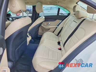 Zdjęcie 10 z 11 samochodu: 2016 MERCEDES-BENZ C 300 VIN:55SWF4JB9GU148903 - miniatura