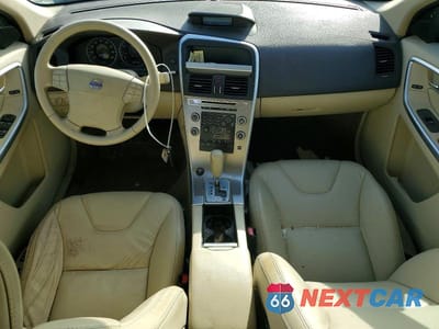 Zdjęcie 8 z 12 samochodu: 2010 VOLVO XC60 3.2 VIN:YV4982DLXA2121816 - miniatura