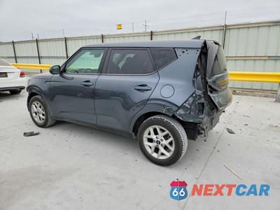Drugie zdjęcie samochodu z przodu: 2023 KIA SOUL LX VIN:KNDJ23AU4P7882213 - miniatura