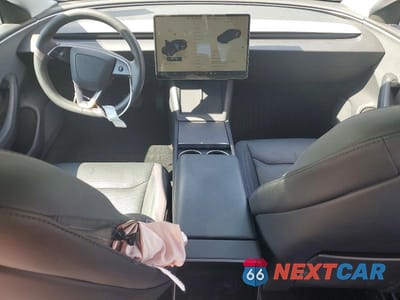 Zdjęcie 8 z 13 samochodu: 2025 TESLA MODEL 3 VIN:5YJ3E1EA0SF912962 - miniatura