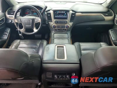 Zdjęcie 8 z 12 samochodu: 2018 GMC YUKON XL DENALI VIN:1GKS2HKJ6JR393592 - miniatura