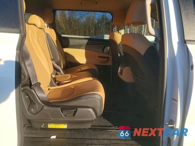 Zdjęcie 11 z 13 samochodu: 2022 KIA CARNIVAL LX VIN:KNDNB4H38N6123586 - miniatura