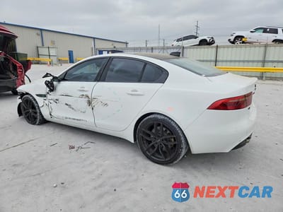Drugie zdjęcie samochodu z przodu: 2017 JAGUAR XE VIN:SAJAR4BG2HA966188 - miniatura