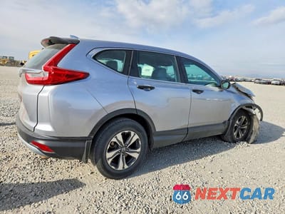 Trzecie zdjęcie samochodu z tyłu: 2018 HONDA CR-V LX VIN:2HKRW5H3XJH423464 - miniatura