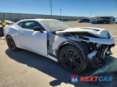 Czwarte zdjęcie samochodu z boku: 2018 CHEVROLET CAMARO SS VIN:1G1FH1R78J0115657 - miniatura