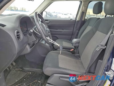 Zdjęcie 7 z 13 samochodu: 2012 JEEP PATRIOT VIN:1C4NJRAB3CD637792 - miniatura