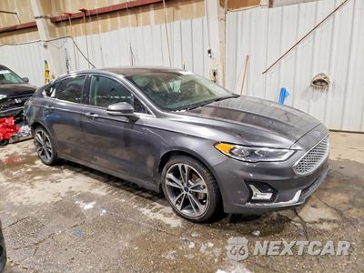 Czwarte zdjęcie samochodu z boku: 2020 FORD FUSION TITANIUM VIN:3FA6P0D93LR176226 - miniatura