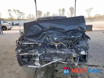 Piąte zdjęcie samochodu w środku: 2019 BMW 330I VIN:WBA5R1C58KAK11806 - miniatura