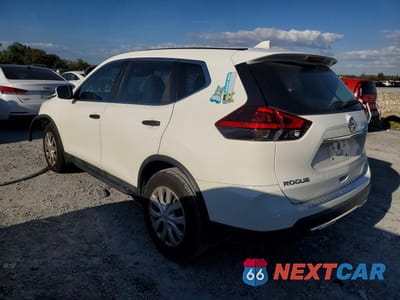 Drugie zdjęcie samochodu z przodu: 2018 NISSAN ROGUE S VIN:5N1AT2MT2JC711920 - miniatura