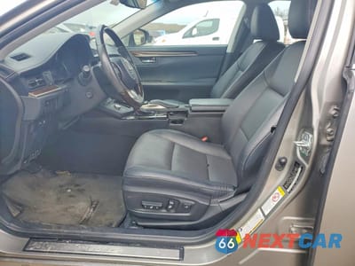 Zdjęcie 7 z 12 samochodu: 2016 LEXUS ES350 VIN:58ABK1GG1GU031938 - miniatura