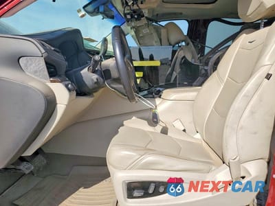 Zdjęcie 7 z 14 samochodu: 2018 CADILLAC ESCALADE LUXURY VIN:1GYS4BKJ6JR352392 - miniatura