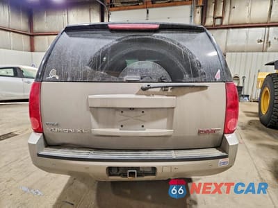 Zdjęcie 6 z 12 samochodu: 2009 GMC YUKON XL K1500 SLE VIN:1GKFK26369J120768 - miniatura