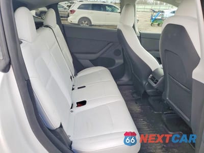 Zdjęcie 11 z 12 samochodu: 2023 TESLA MODEL Y VIN:7SAYGDEF4PF830224 - miniatura