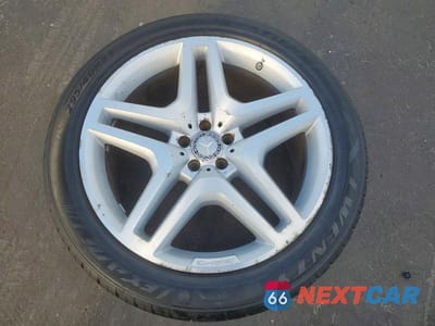 Zdjęcie 13 z 13 samochodu: 2015 MERCEDES-BENZ GL 550 4MATIC VIN:4JGDF7DE6FA483247 - miniatura