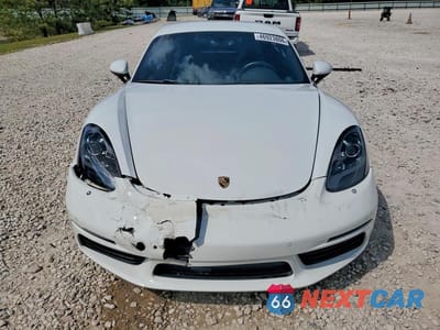 Piąte zdjęcie samochodu w środku: 2018 PORSCHE CAYMAN S VIN:WP0AB2A82JK279035 - miniatura