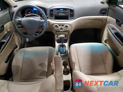 Zdjęcie 8 z 11 samochodu: 2010 HYUNDAI ACCENT GLS VIN:KMHCN4BC6AU443126 - miniatura