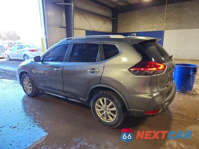 Drugie zdjęcie samochodu z przodu: 2018 NISSAN ROGUE SV VIN:KNMAT2MT8JP504302 - miniatura