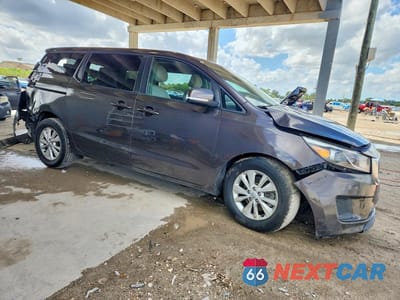 Czwarte zdjęcie samochodu z boku: 2018 KIA SEDONA LX VIN:KNDMB5C13J6394203 - miniatura