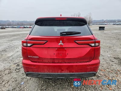 Zdjęcie 6 z 12 samochodu: 2022 MITSUBISHI OUTLANDER ES VIN:JA4J4TA84NZ046636 - miniatura