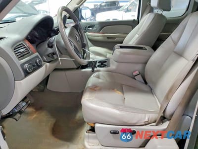 Zdjęcie 7 z 11 samochodu: 2007 CHEVROLET SILVERADO K1500 VIN:2GCEK19J371587293 - miniatura