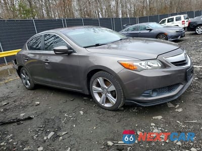 Czwarte zdjęcie samochodu z boku: 2013 ACURA ILX 20 PREMIUM VIN:19VDE1F53DE006702 - miniatura