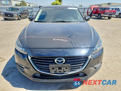 Piąte zdjęcie samochodu w środku: 2017 MAZDA 3 SPORT VIN:3MZBN1U72HM145876 - miniatura