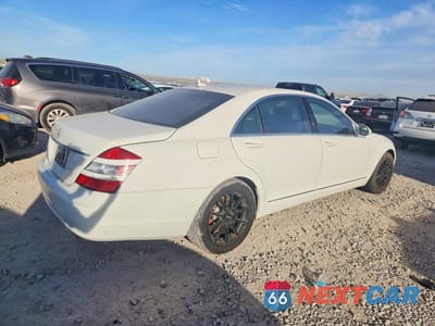 Trzecie zdjęcie samochodu z tyłu: 2007 MERCEDES-BENZ S 550 VIN:WDDNG71X37A122254 - miniatura
