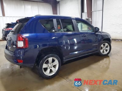 Trzecie zdjęcie samochodu z tyłu: 2016 JEEP COMPASS LATITUDE VIN:1C4NJDEB6GD588011 - miniatura