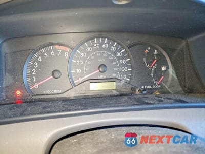 Zdjęcie 9 z 12 samochodu: 2005 TOYOTA COROLLA CE VIN:JTDBR32E050057072 - miniatura
