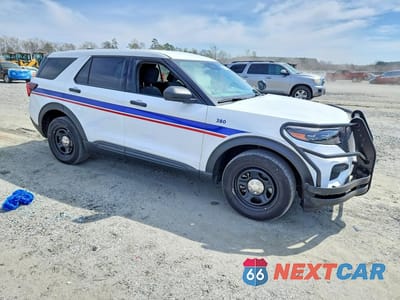 Czwarte zdjęcie samochodu z boku: 2025 FORD POLICE INTERC VIN:1FM5K8AB1SGB05490 - miniatura