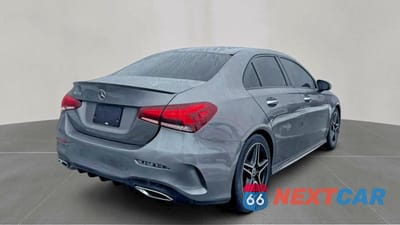 Czwarte zdjęcie samochodu z boku: 2019 MERCEDES-BENZ A 220 VIN:WDD3G4EB5KW002357 - miniatura