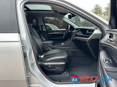 Zdjęcie 6 z 10 samochodu: 2023 JEEP GRAND CHEROKEE LIMITED 4XE VIN:1C4RJYB66PC649198 - miniatura