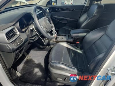Zdjęcie 7 z 14 samochodu: 2019 KIA SORENTO EX V6 VIN:5XYPHDA51KG500481 - miniatura