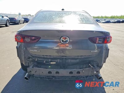 Zdjęcie 6 z 12 samochodu: 2020 MAZDA 3 PREFERRED VIN:3MZBPADL6LM127414 - miniatura