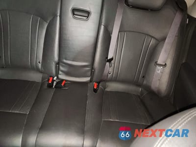 Zdjęcie 10 z 14 samochodu: 2018 GENESIS G80 3.8 VIN:KMHGN4JE2JU230887 - miniatura