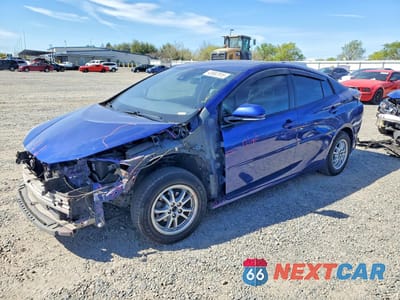 2018 TOYOTA PRIUS TWO JTDKBRFU5J3590388 - główne zdjęcie licytacji z USA - miniatura