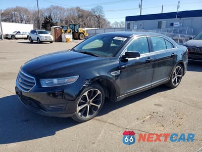 2015 FORD TAURUS SEL 1FAHP2E82FG114225 - główne zdjęcie licytacji z USA - miniatura