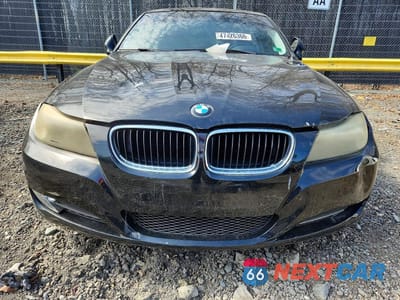 Piąte zdjęcie samochodu w środku: 2010 BMW 328 I VIN:WBAPH7G53ANM49885 - miniatura