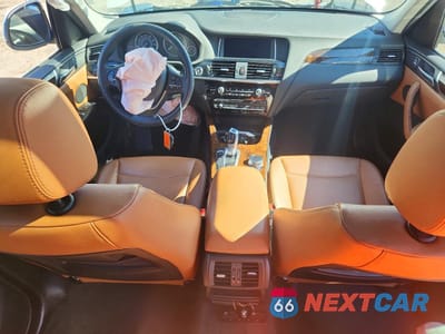 Zdjęcie 8 z 13 samochodu: 2017 BMW X3 XDRIVE28I VIN:5UXWX9C5XH0T15562 - miniatura